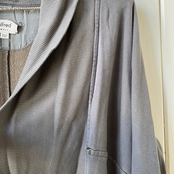 Aritzia Diderot cardigan - Picture 6 of 8